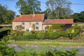 Turnpool, Main Street, Hutton Le Hole, York YO62 6UB