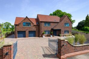 Acorn House, Halls Court, Summerhouse Lane, Longden, Shrewsbury SY5 8HA