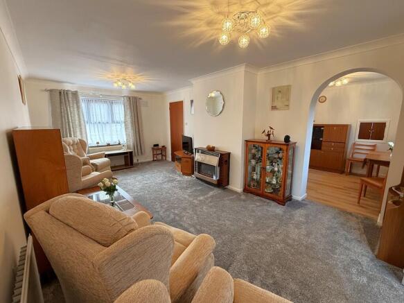 LIVING ROOM 1