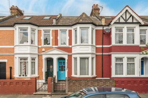 Eastcombe Avenue, Charlton