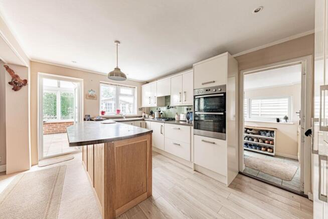 Kitchen (1)