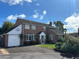 7, Parr Grove, Blandford Forum DT11 8XE