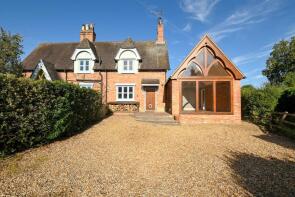 Knights Cottage, Dunstall Hill, Burton-on-trent DE13 8BE