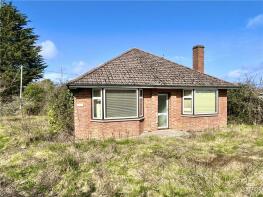 Bellevue, Whitehouse Cross, Porchfield PO30 4LG