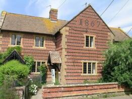 2, Lower Chilton Cantelo Road, Chilton Cantelo, Yeovil BA22 8BD