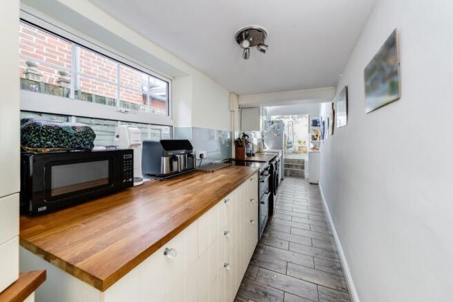 Kitchen 22'9 x 4'10