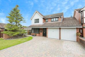7, Mosedale Avenue, Lightwood, Stoke-on-trent ST3 7UD
