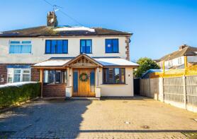 1, Whetstone Road, Stoke-on-trent ST8 6QF