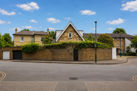 Gipsy Lane, Putney, SW15