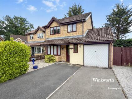 Monks Close, West Moors, Ferndown, Dorset, BH22