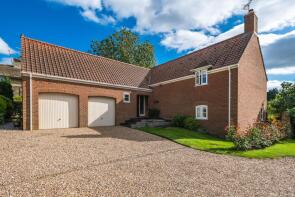 7, Deenethorpe, Corby NN17 3EP