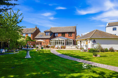 Rectory Road, West Tilbury, RM18