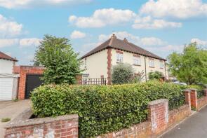 13, Holmefield Road, Ripon HG4 1RZ