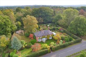 Manor Down, The Down, Lamberhurst, Tunbridge Wells TN3 8ES