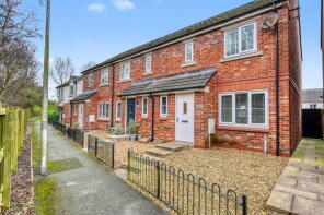19, Hartside Court, Workington CA14 2UB
