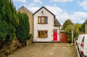 16, Petersham Avenue, Byfleet, West Byfleet KT14 7HU