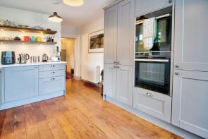1, Laws Cottages, Sundridge Road, Sevenoaks TN14 6JP