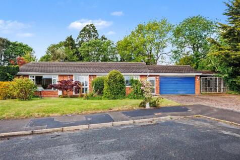 Willow Close, Pershore, WR10