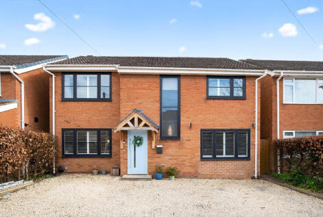 Crofters Way, Chester, CH1