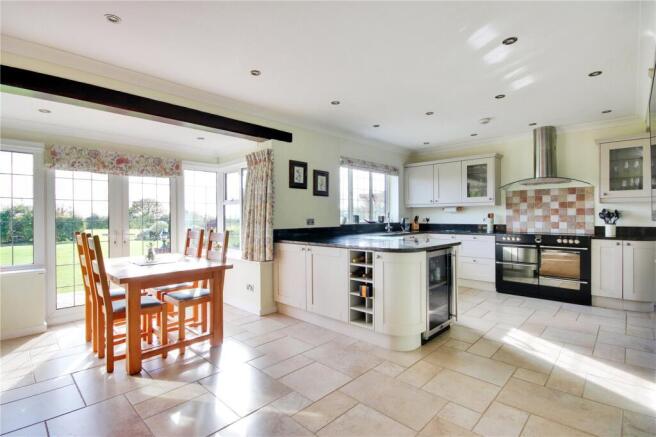 Kitchen/Breakfast