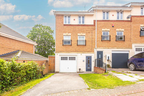 73 King Ecgbert Road, Dore, S17 3QR