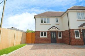 Chattha House, Milley Road, Waltham St Lawrence, Reading RG10 0JY