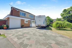 25, Saxon Close, Runwell, Wickford SS11 7EU