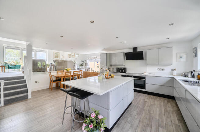 Kitchen/Dining Room
