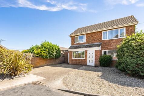 Heidi Close, Dereham