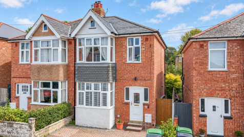 Elphinstone Avenue, Hastings
