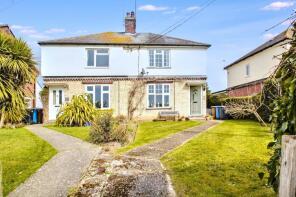 32, Nayland Road, Bures CO8 5BX