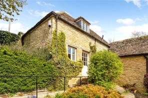 The Gate House, Daglingworth Manor, Lower End, Cirencester GL7 7AH