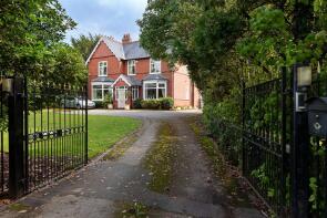 Westholme, Middlewich Road, Allostock, Knutsford WA16 9JQ