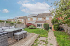 54, Bearlands, Wotton-under-edge GL12 7SB