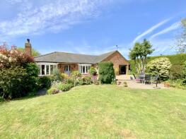 Tupmarsh, Wragholme Road, Louth LN11 7JD