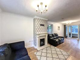 23, Braithwait Close, Norwich NR5 9EJ