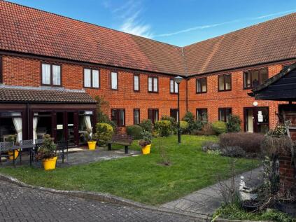 Ashley Court, Hatfield