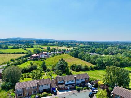 Hollingworth Drive, Marple, Stockport, Cheshire, SK6 7JE