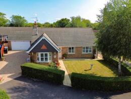 2, Catchpole Grove, Stickford PE22 8EA