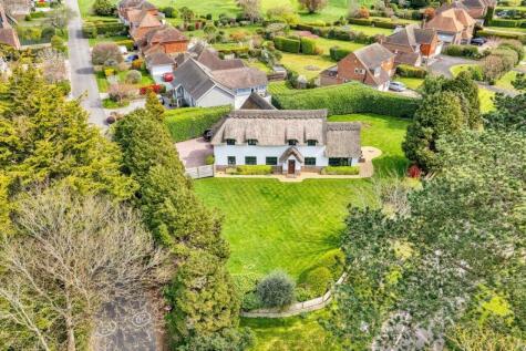 Ham Manor Way, Angmering, BN16