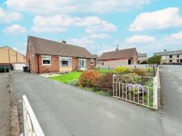 4, Cross Green Drive, Dalton, Huddersfield HD5 9XY