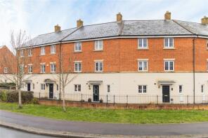 104, Queen Elizabeth Drive, Swindon SN25 1XA