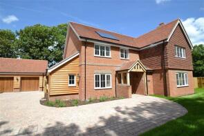 Caspian House, High Street, Upper Lambourn, Hungerford RG17 8QT