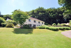 Merrythought, Carclew, Perranarworthal TR3 7PB