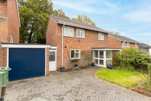 6, Garw Wood Drive, Croesyceiliog, Cwmbran NP44 2QJ