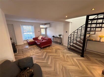 Lower Park Road, Tenby, Pembrokeshire, SA70
