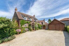 2, The Green, Holt Road, Holt NR25 7BX