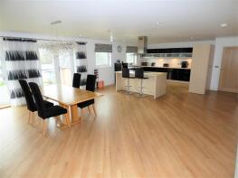 34, Dickens Court, Brockhall Village, Blackburn BB6 8HT