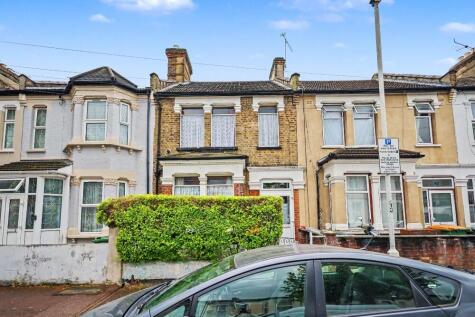 Shelley Avenue, London, E12