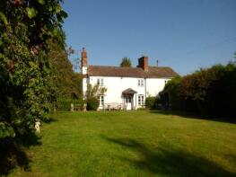 Anchor House, Leominster Road, Dymock GL18 2AN